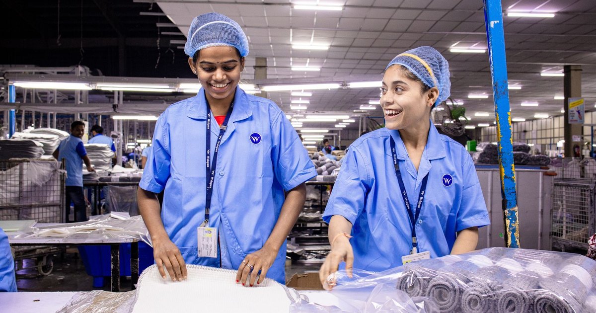 What McDonald’s, Starbucks, and Burger King Expect from Their Paper Bag Suppliers (And How Converters Can Meet Those Specs)